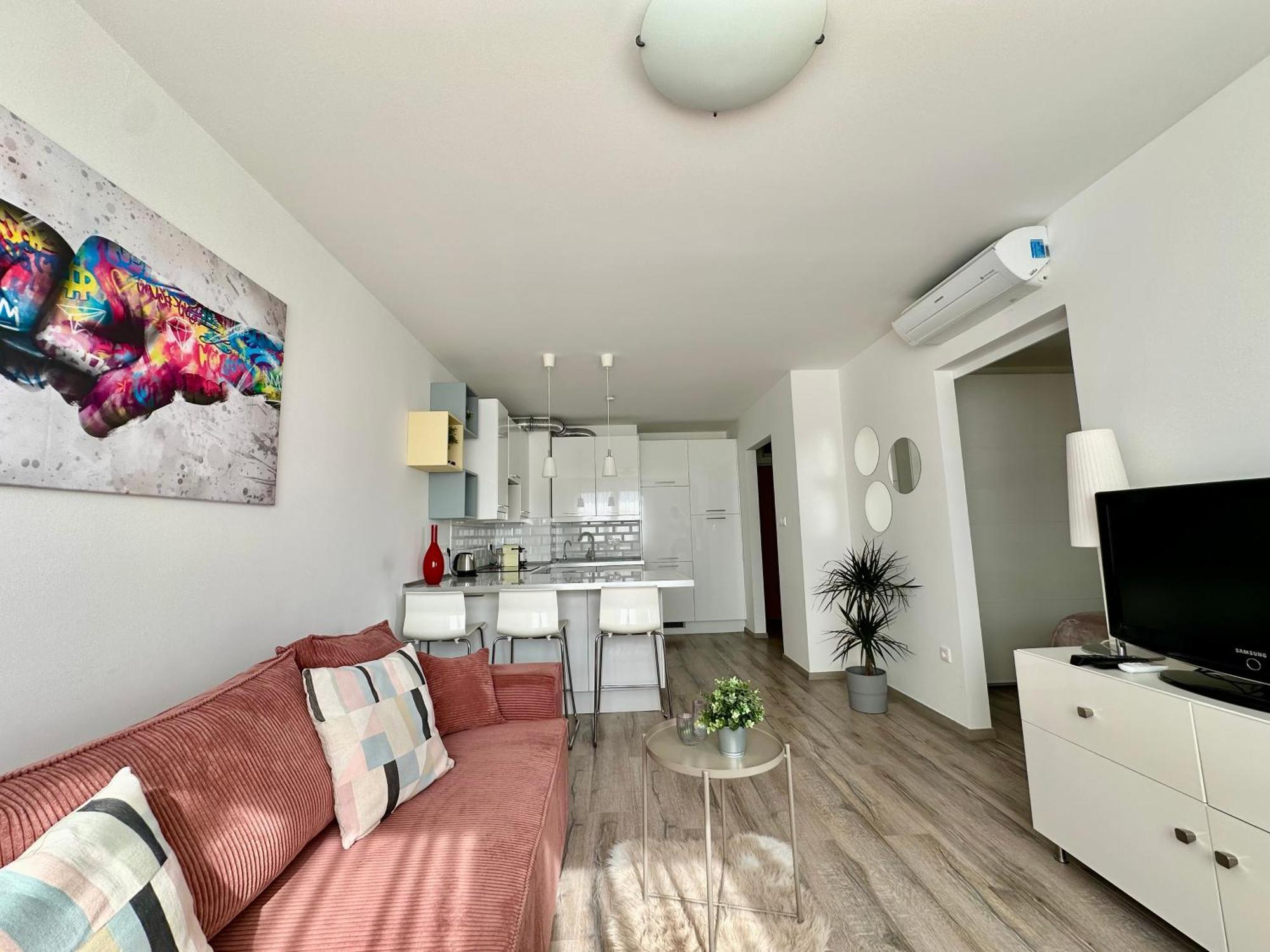 City Break Apartment - Private Garage, Ac, Balcony Budapest Extérieur photo